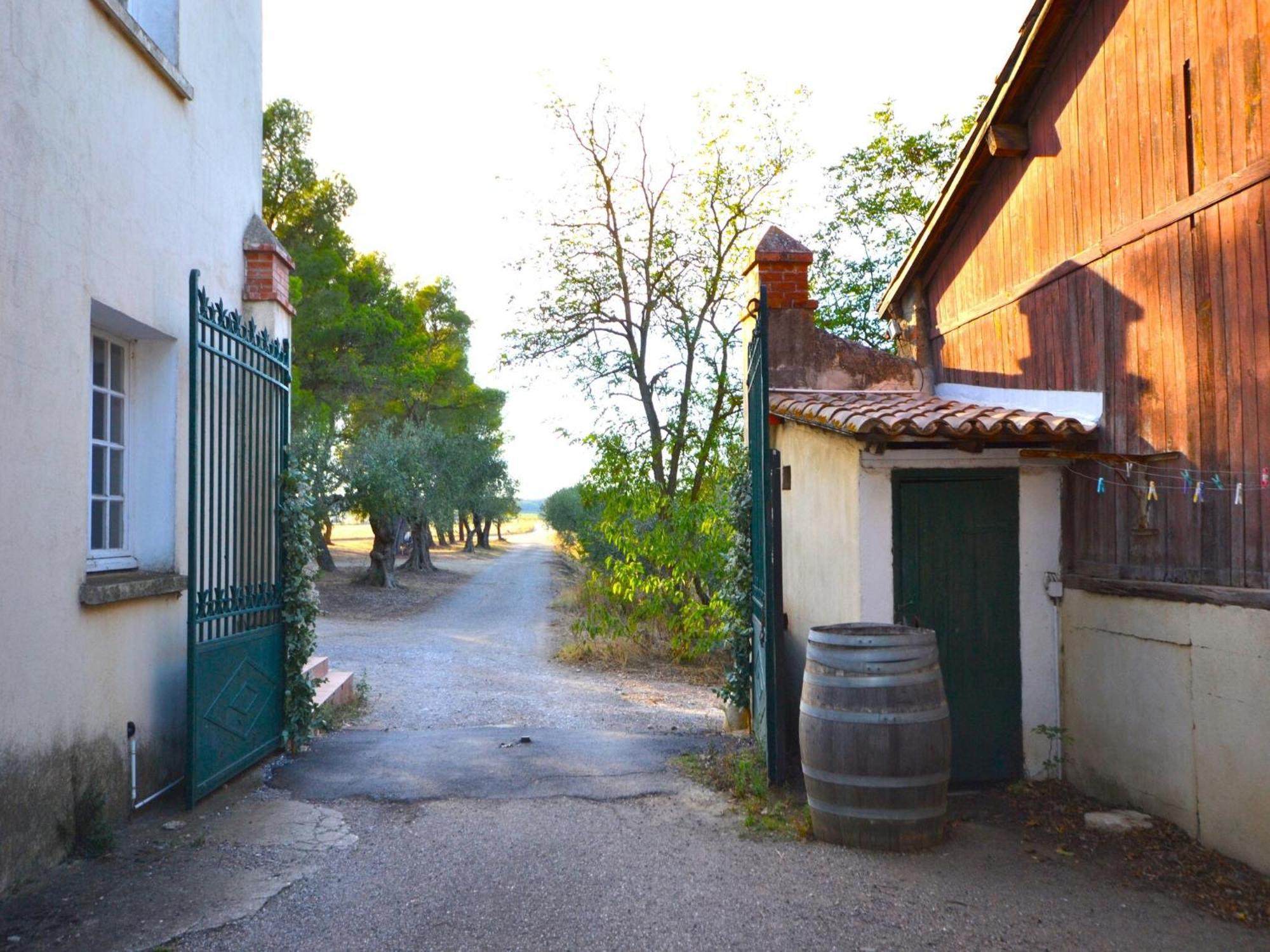 Apartment With Pool Amid Vineyards And Near The Beach Meze Exterior photo